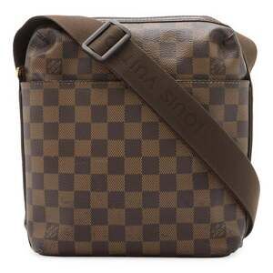 LOUIS VUITTON Brown Damier Trotter Shoulder Bag